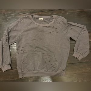 Duets brand long sleeve gray shirt size small
